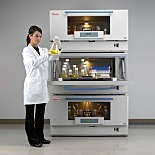 MAXQ™8000孵育的可叠振动器，由Thermo Scientific